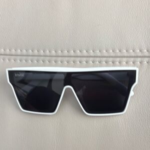 II Savage Dreams Don’t Die Project White Sunglasses